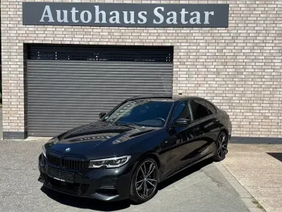 Gebraucht BMW 330 Sport Line 265 PS (194 kW) 2019 Schwarz Limousine