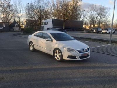 Weiß Gebraucht 2011 VW Passat Coupé | 5.300 € (Guter Preis)