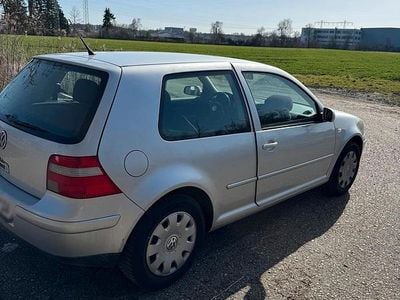 Gebraucht VW Golf IV 75 PS (55 kW) 2003 Grau Kleinwagen