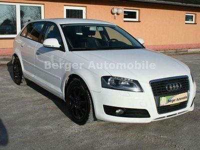 Gebraucht Audi A3 102 PS (75 kW) 2010 Weiß Kleinwagen