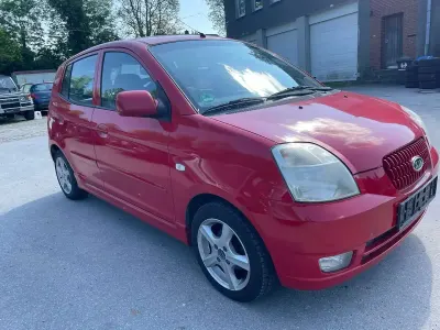 Gebraucht Kia Picanto EX 65 PS (47 kW) 2007 Scarlet red Kleinwagen