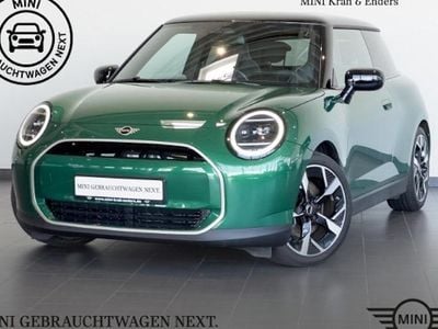 Gebraucht Mini Cooper Favoured 135 kW (184 PS) 2024 Gruen Kleinwagen