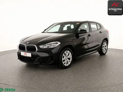 Gebraucht BMW X2 M Sport 136 PS (100 kW) 2023 Black sapphire SUV