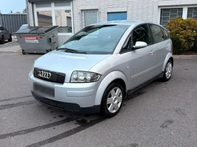 Gebraucht Audi A2 75 PS (55 kW) 2002 Silber Kleinwagen