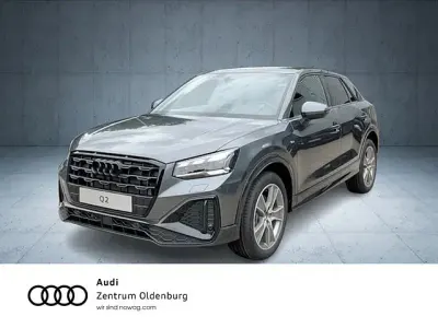 Gebraucht Audi Q2 S-Line 150 PS (110 kW) 2026 Daytonagrau perleffekt SUV