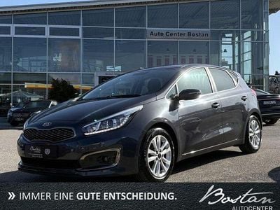 Gebraucht Kia Ceed Spirit 150 PS (110 kW) 2017 Grau Kleinwagen