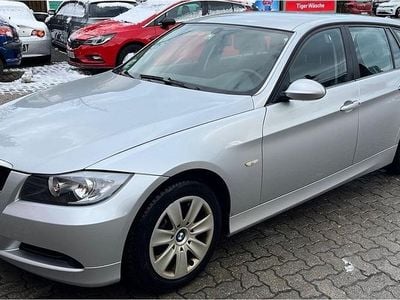 Gebraucht BMW 318 143 PS (105 kW) 2007 Silber Kombi