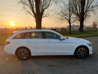 Weiß Gebraucht 2015 Mercedes C250 Avantgarde Kombi | 17.900 € (Superpreis)