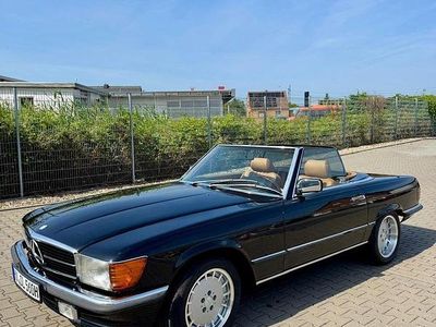 Gebraucht Mercedes 560 231 PS (169 kW) 1987 Schwarz Cabrio