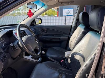 Gebraucht Hyundai Tucson 141 PS (103 kW) 2006 Schwarz SUV