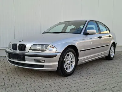 Gebraucht BMW 316 105 PS (77 kW) 2001 Silber Limousine