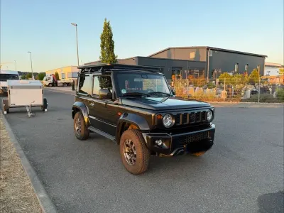 Gebraucht Suzuki Jimny Comfort+ 102 PS (75 kW) 2019 Schwarz SUV