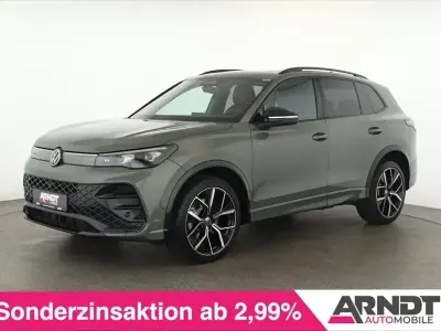 Second-hand VW Tiguan R-line 265 CP (194 kW) 2025 Verde SUV