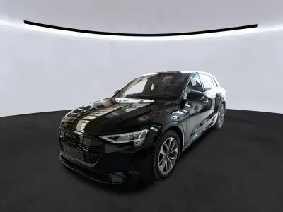 Gebraucht Audi e-tron S-Line 300 kW (408 PS) 2023 Brillantschwarz SUV