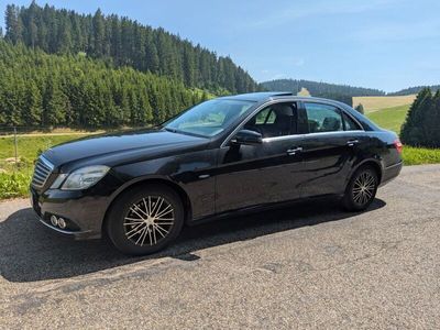 Mercedes E200