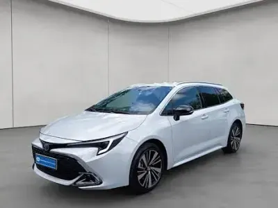 Nouă Toyota Corolla Lounge 180 CP (132 kW) 2025 Gri Break