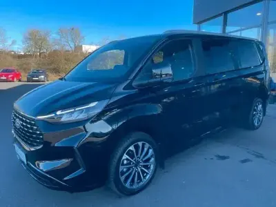 Gebraucht Ford Tourneo Custom Titanium X 180 PS (132 kW) 2025 Andere Van