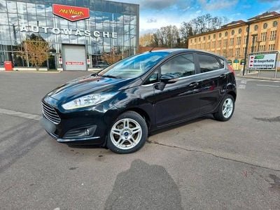 Gebraucht Ford Fiesta Titanium 101 PS (74 kW) 2012 Schwarz Kleinwagen