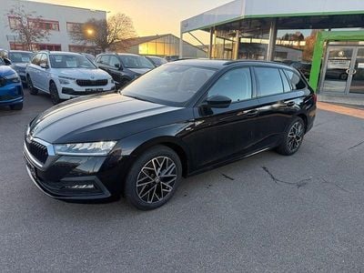 Gebraucht Skoda Octavia Clever 150 PS (110 kW) 2021 Black magic pereffekt Kombi