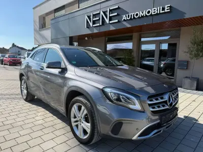 Używany Mercedes GLA220 Urban 177 KM (130 kW) 2018 Srebrny SUV