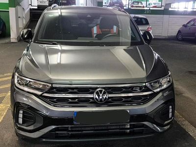 Gebraucht VW T-Roc R-line 150 PS (110 kW) 2024 Grau SUV