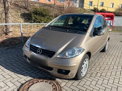 Gebraucht Mercedes A150 95 PS (69 kW) 2005 Gold Kleinwagen