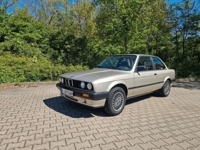 Gebraucht BMW 316 102 PS (75 kW) 1988 Beige Coupé