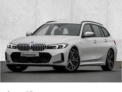 Weiß Gebraucht 2025 BMW 330 M Sport Kombi | 38.999 € (Superpreis)