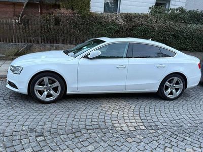 Gebraucht Audi A5 170 PS (125 kW) 2014 Weiß Coupé