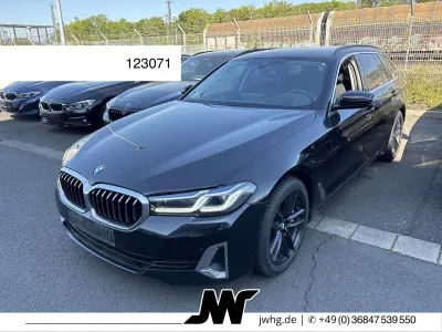 Używany BMW 530 Luxury Line 286 KM (210 kW) 2021 Czarny Kombi