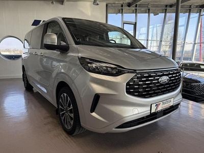 Gebraucht Ford Tourneo Titanium 170 PS (125 kW) 2025 Moondust silver Van / Kleinbus