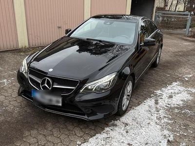 Gebraucht Mercedes E200 184 PS (135 kW) 2014 Schwarz Coupé
