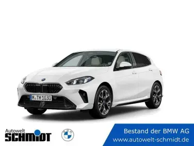 Gebraucht BMW 120 Shadowline 163 PS (119 kW) 2025 Alpinweiß uni Kleinwagen