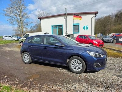 Usata Hyundai i30 99 CV (72 kW) 2020 Blu Berlina