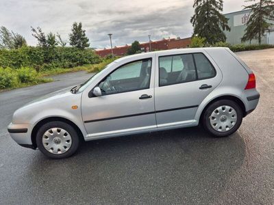 VW Golf IV