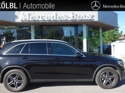 Gebraucht Mercedes GLC200 AMG line 197 PS (144 kW) 2020 Obsidianschwarz SUV
