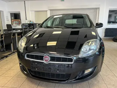 Gebraucht Fiat Bravo Active 120 PS (88 kW) 2010 Schwarz Kleinwagen