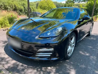 Gebraucht Porsche Panamera 4S 300 PS (220 kW) 2012 Schwarz Kleinwagen