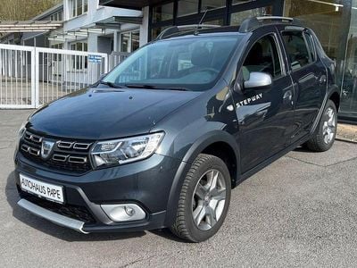 Usata Dacia Sandero Prestige 90 CV (66 kW) 2019 Grigio Berlina