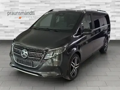 Gebraucht Mercedes V300 Avantgarde 237 PS (174 kW) 2025 Grau Van / Kleinbus