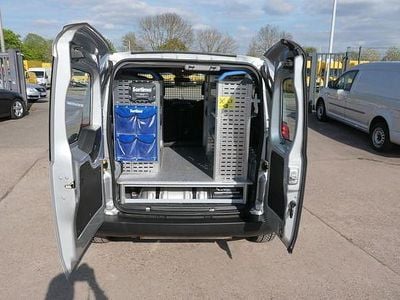 Gebraucht Fiat Fiorino 77 PS (56 kW) 2011 Grau (colore esterno (hellgra) (metallic) Van / Kleinbus