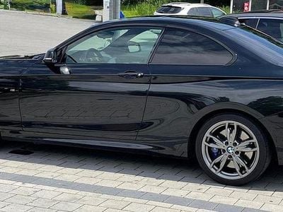 BMW M235