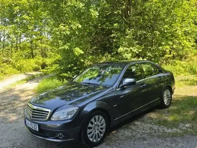 Gebraucht Mercedes C220 Elegance 170 PS (125 kW) 2008 Limousine