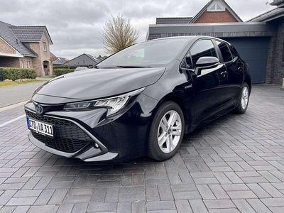 Usata Toyota Corolla Hybrid 122 CV (89 kW) 2022 Nero Utilitaria