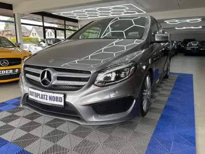 Gebraucht Mercedes B200 Style 156 PS (114 kW) 2018 Grau Kleinwagen