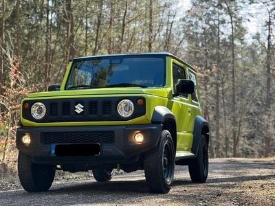 Gebraucht Suzuki Jimny Comfort+ 102 PS (75 kW) 2019 Gelb SUV