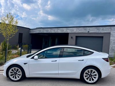 gebraucht Tesla Model 3 Model 3Pearl-White-Met. 19´ Autopilot 420km