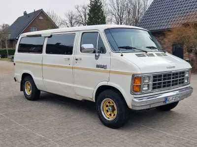 Gebraucht Dodge Ram 224 PS (164 kW) 1985 Weiß Pickup