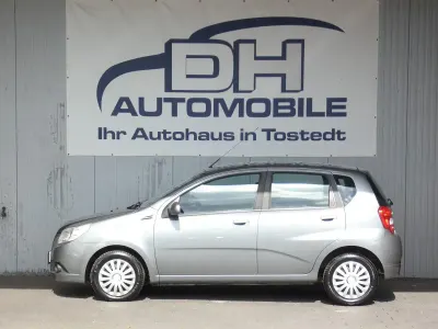 Gebraucht Chevrolet Aveo 84 PS (61 kW) 2009 Grau Kleinwagen