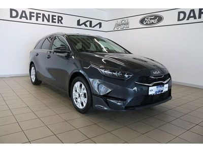 Grau Gebraucht 2023 Kia Ceed Sportswagon Vision Kombi | 19.980 € (Fairer Preis)